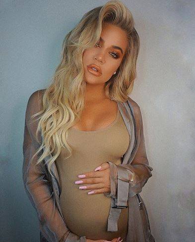 Khloe Kardashian pokazała NOWE zdjęcie True BEZ FILTRÓW