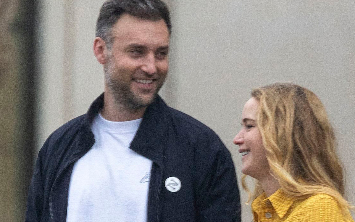 Jennifer Lawrence pokazała światu brzuszek. Jaki jest już duży!