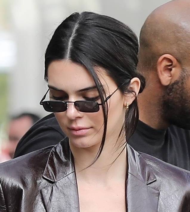 Kendall Jenner – znowu zaskakuje swoją codzienną stylówką. Tylko brać przykład!
