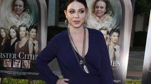 Co się stało z Michelle Trachtenberg? Czy jest chora? (FOTO)