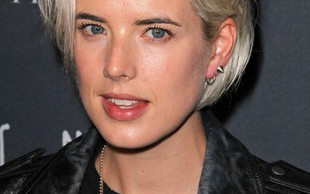 Agyness Deyn jak facet (FOTO)