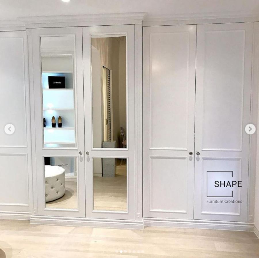 Garderoba Mariny Łuczenko-Szczęsnej. 