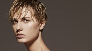 Czy Michalina Manios nadaje się na piosenkarkę?