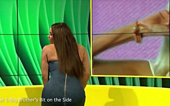 To się nazywa wpadka! Celebrytka chciała wykonać twerk na żywo i… (VIDEO)