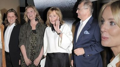 Agnieszka Szulim pozuje z całą rodziną Staraka (FOTO)