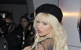 Doda pokazała majtki. Zdziwieni? (FOTO)