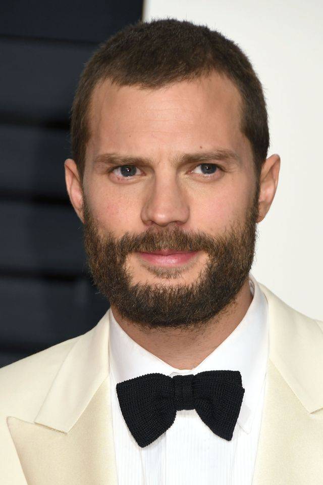 Duża wypukłość w majtkach Dornana skłoniła fanki do pisania sprośnych komentarzy