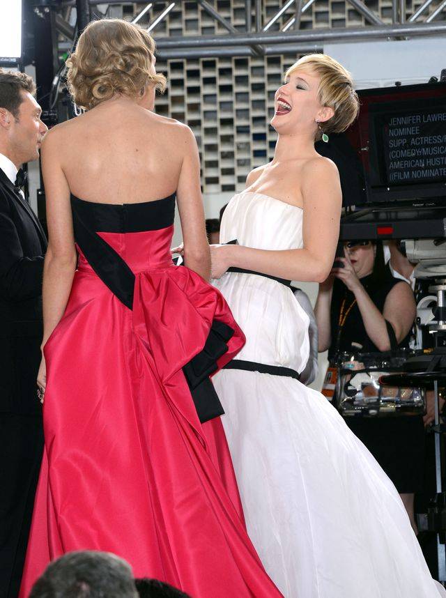 Jennifer Lawrence na czerwonych dywanach