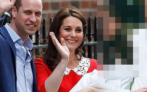 Uczelnia gratulując Kate i Williamowi, pokazała ich urocze STARE zdjęcie