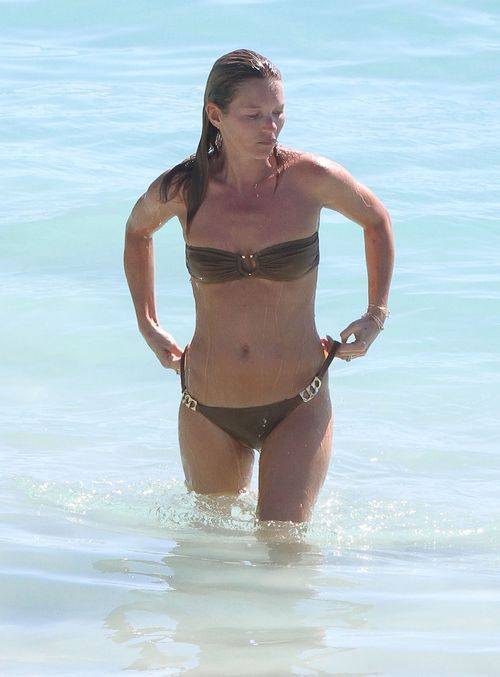 Kate Moss korzysta ze słońca na Karaibach