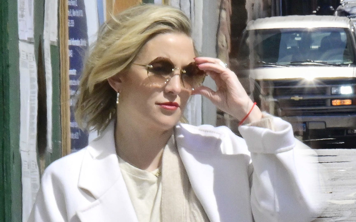 Kate Hudson z dzieckiem i Danny Fujikawa na spacerze w Nowym Jorku