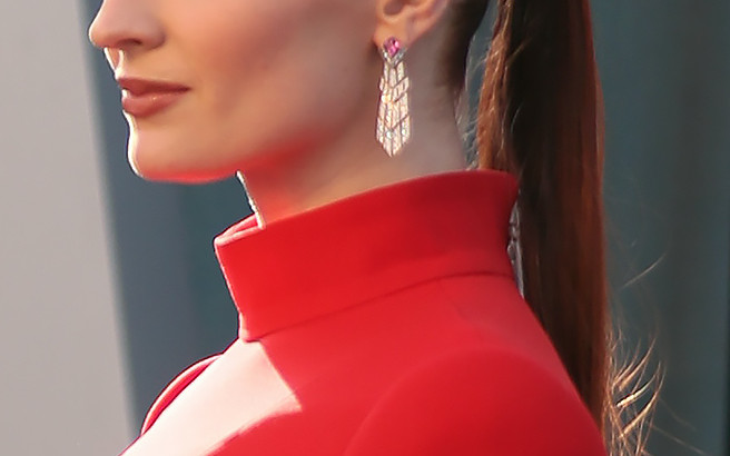 Sophie Turner otwarcie mówi o ciąży w wieku 24 lat. Zastanawiała się nad aborcją