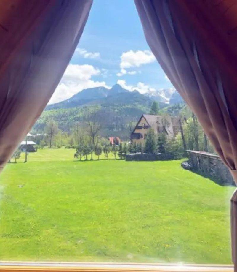 Dom Krupińskiej i Karpiela-Bułecki/Instagram/pkrupinska