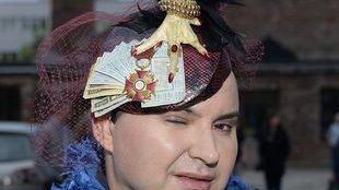 Michał Witkowski szuka chłopaka na Facebooku