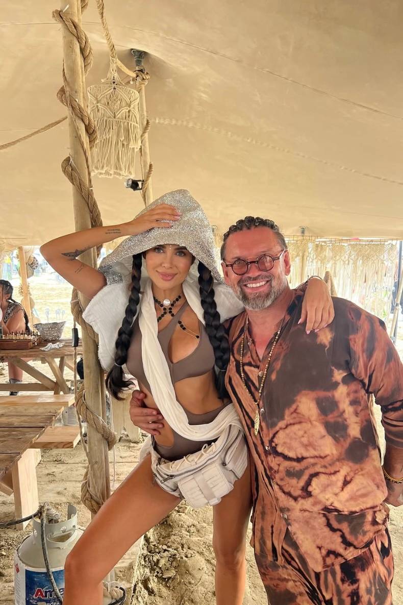 Natalia Siwiec ROZPALIŁA internet kolejnymi zdjęciami z Burning Man: “Miejsce gdzie dorośli mogą być dziećmi”