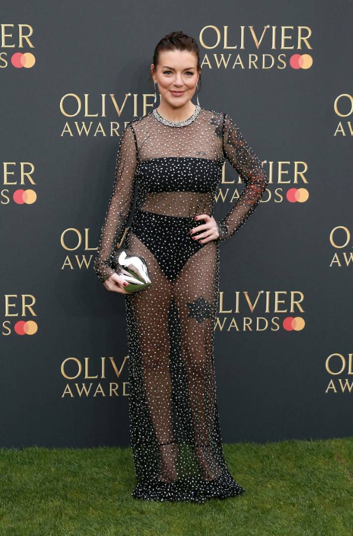 Gala Olivier Awards: Zachwycająca Nicole Scherzinger, Cara Delevingne z modową wtopą, David Tennant z żoną