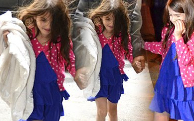 Suri Cruise jest większą gwiazdą, niż jej mama? (FOTO)