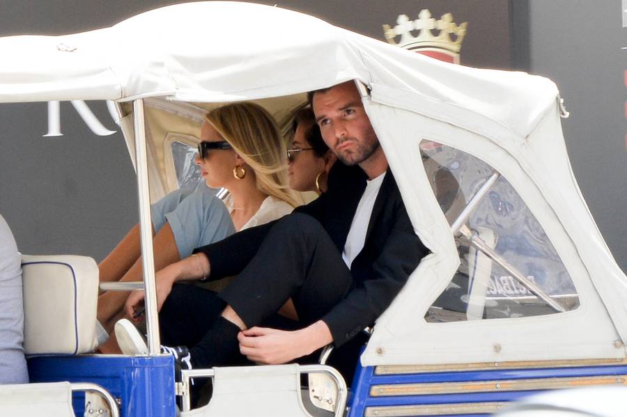 Selena Gomez z przystojnym Włochem w Rzymie!