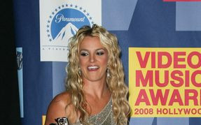 Britney Spears ćwiczy