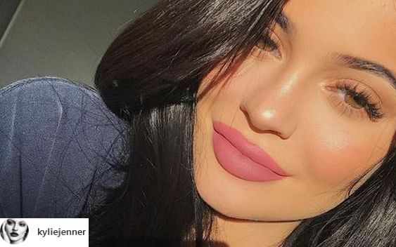 Kylie Jenner udowodniła tym, że NIE jest w ciąży?