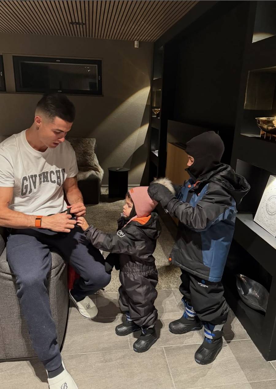 Bajkowe święta Cristiano Ronaldo i Georginy Rodríguez! Spędzili magiczny czas w krainie świętego Mikołaja (FOTO)