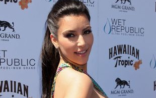 Kim Kardashian znowu kusi (FOTO)