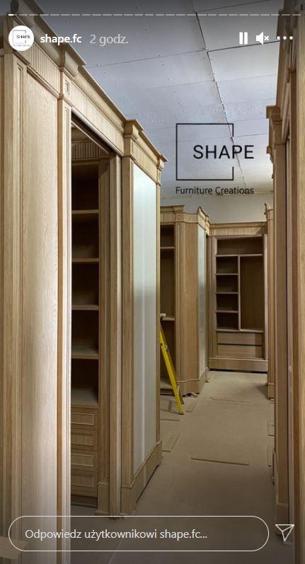 Garderoba Mariny Łuczenko, fot. shape.fc