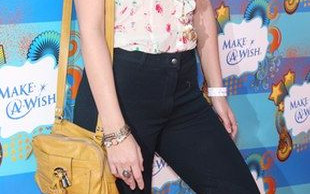 Mischa Barton najadła się wstydu (i nie tylko) w sklepie