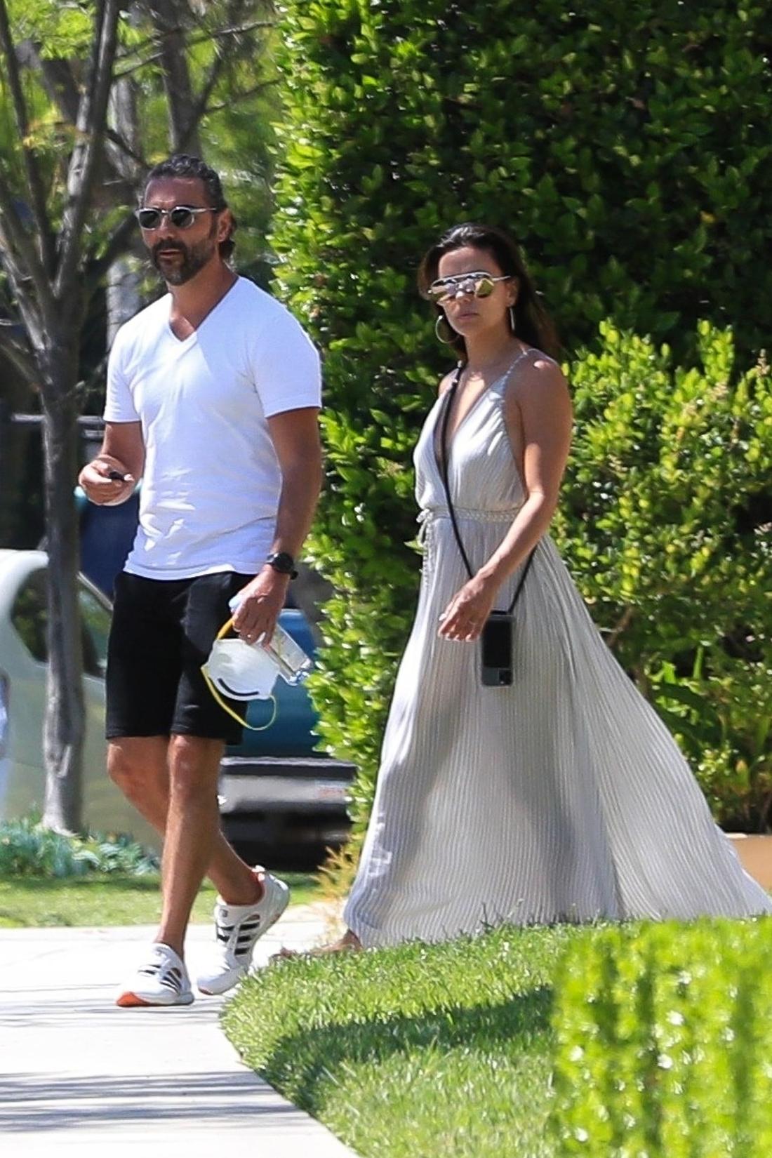 Eva Longoria i Jose Baston szukają nowego domu