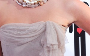 Heigl i Butler – Brzydka prawda (FOTO)