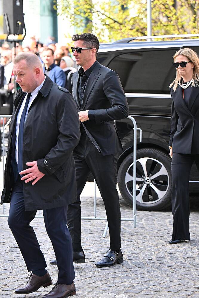 Robert Lewandowski na pogrzebie Jacka Magiery