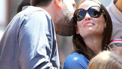 Co za widok! Ben Affleck ściska swoją eks Jennifer Garner [zdjęcia]