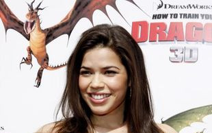 America Ferrera – znowu sexy! (FOTO)
