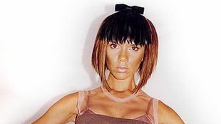 Victoria Beckham nie rezygnuje z wysokich kozaków