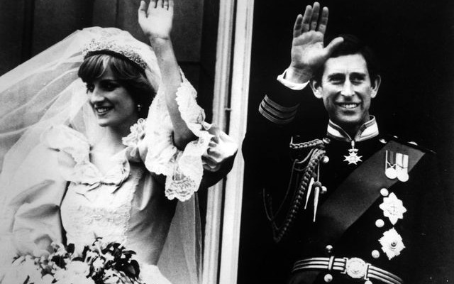 Dwa tygodnie przed ślubem Diana znalazła coś, co wywołało u niej ATAK ZAZDROŚCI