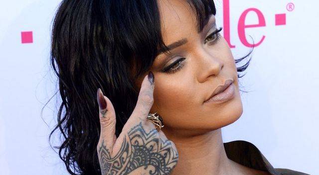 Seksualne żądania gwiazd! Niektóre są CHORE!