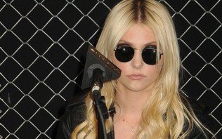 Taylor Momsen: Teraz to nawet Rihanna nosi pieprzoną skórę