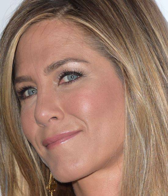 10 zdjęć, które pokazują, jak naprawdę wygląda Jennifer Aniston