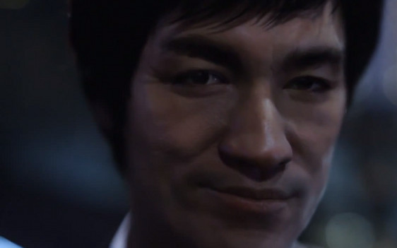 Bruce Lee w reklamie whisky (VIDEO)