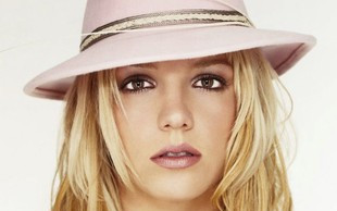 Britney Spears oddaje dzieci