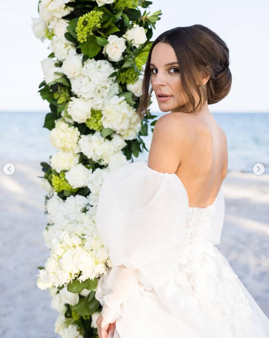 Rzeźniczakowie świętują 2. rocznicę ślubu. Pokazali niepublikowane wcześniej zdjęcia z ceremonii! (DUŻO ZDJĘĆ)