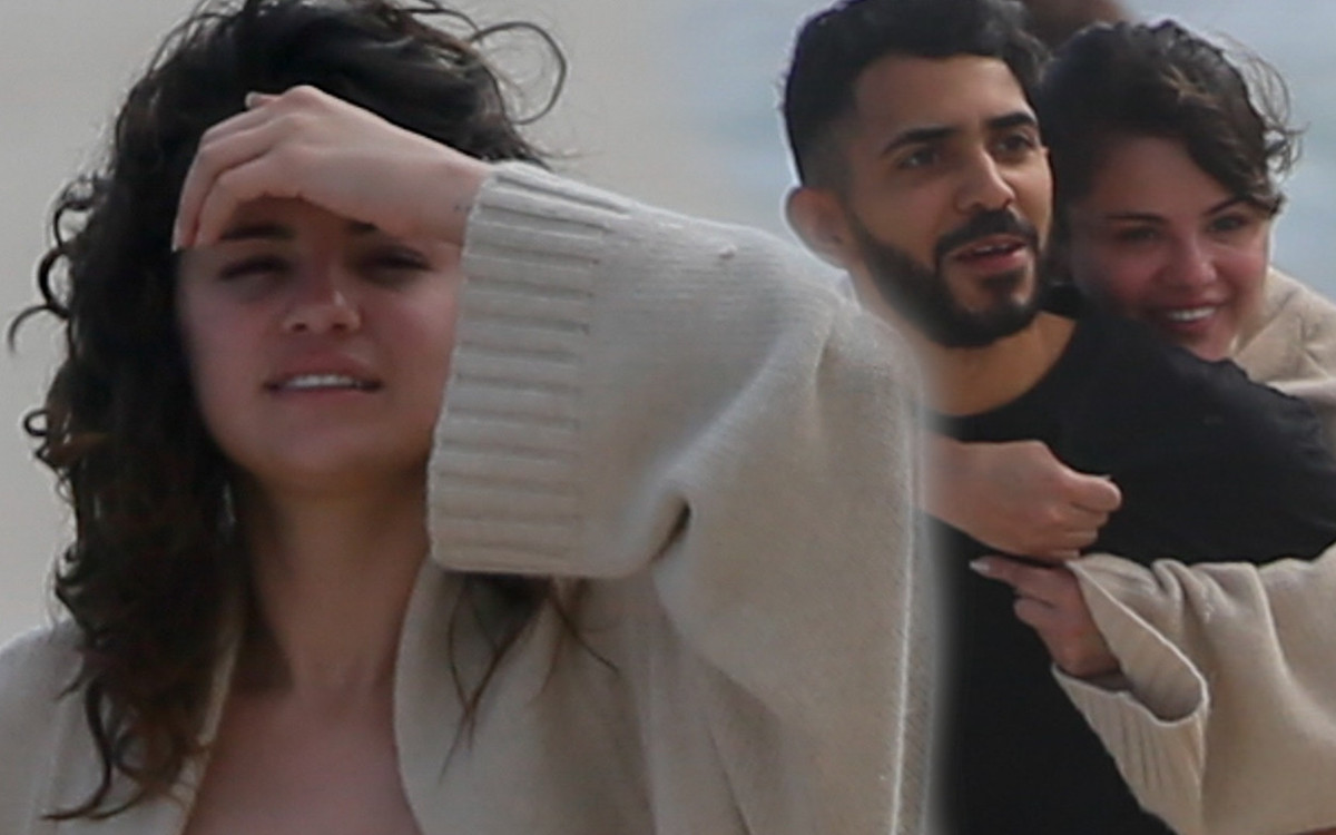 Selena Gomez w BIKINI na plaży. Towarzyszył jej mężczyzna (ZDJĘCIA)
