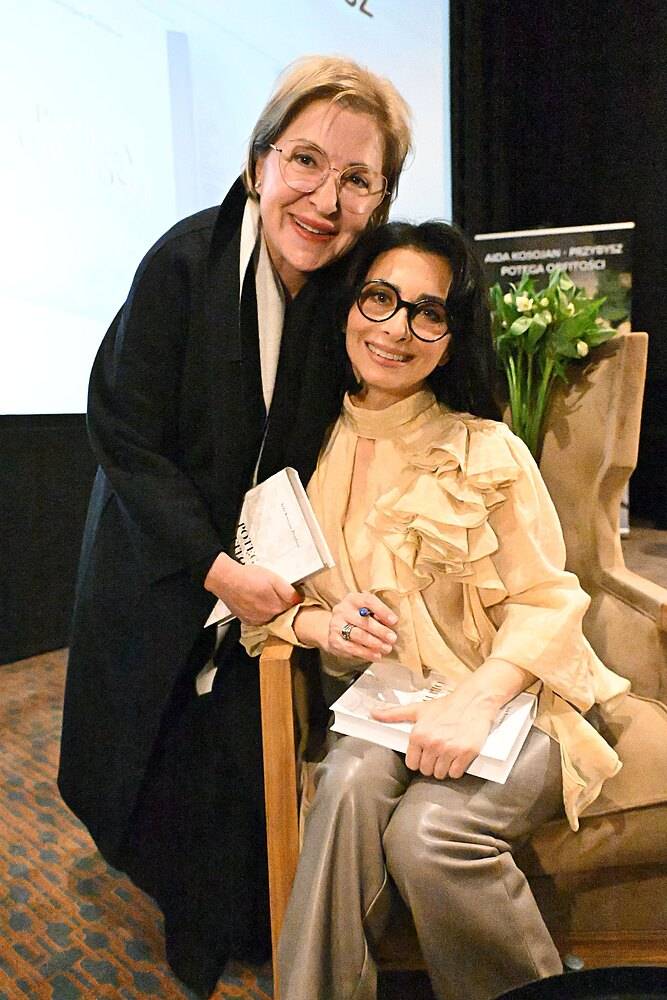 Aida Kosojan-Przybysz, Kiwiorkowa Dżulietta- premiera książki "Potęga Obfitości", fot.: KAPiF