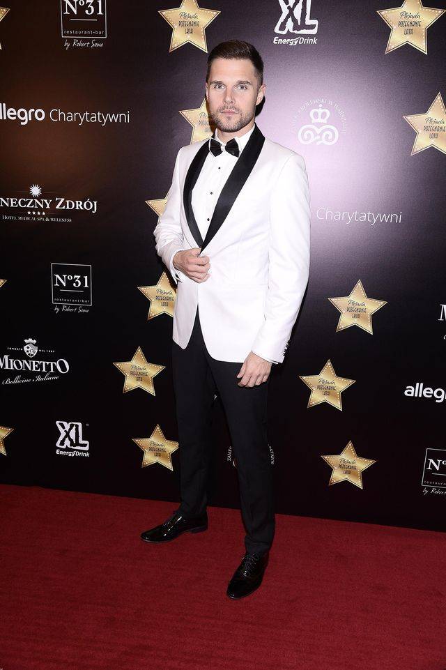 Pożeganie lata z Plejadą – gwiazdy w bieli