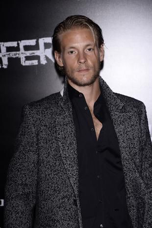 sebastian-fabijanski-g-R1