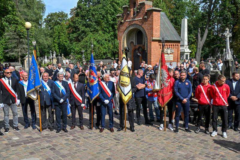 Pogrzeb Franciszka Smudy. Pojawił się Kamil Glik, Kuba Błaszczykowski…