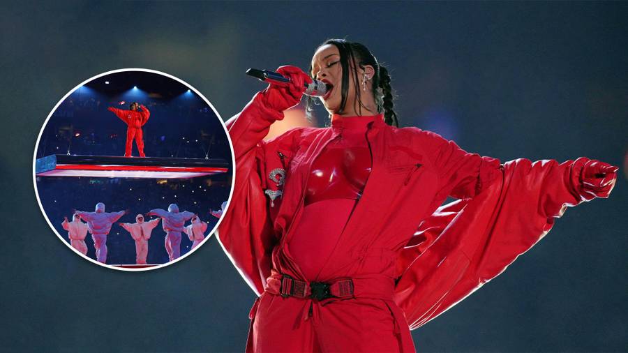 Tak wyglądał koncert Rihanny na Super Bowl. Co za SHOW! (ZDJĘCIA)