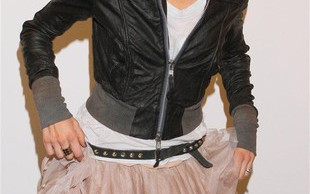 Kogo Magda Mielcarz oplata nogami? (FOTO)