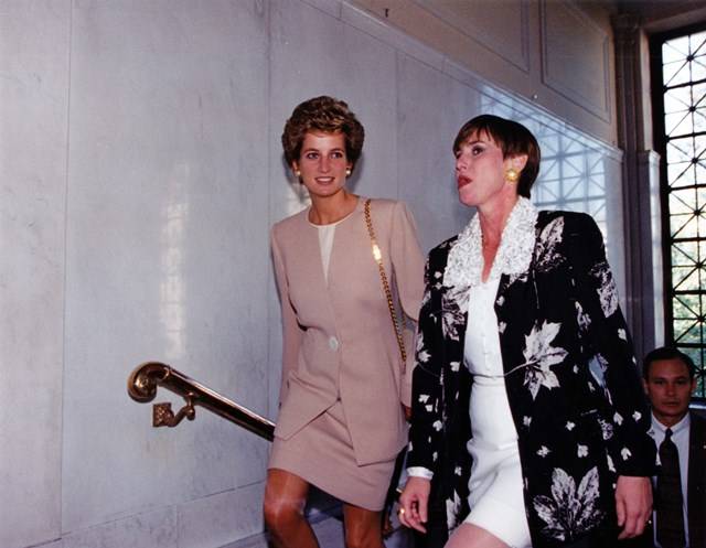 Zobacz, jaki SKANDAL wybuchł w roku, w którym się urodziłeś!