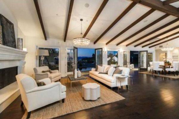 Tak mieszkała Mile Kunis, gdy była singielką